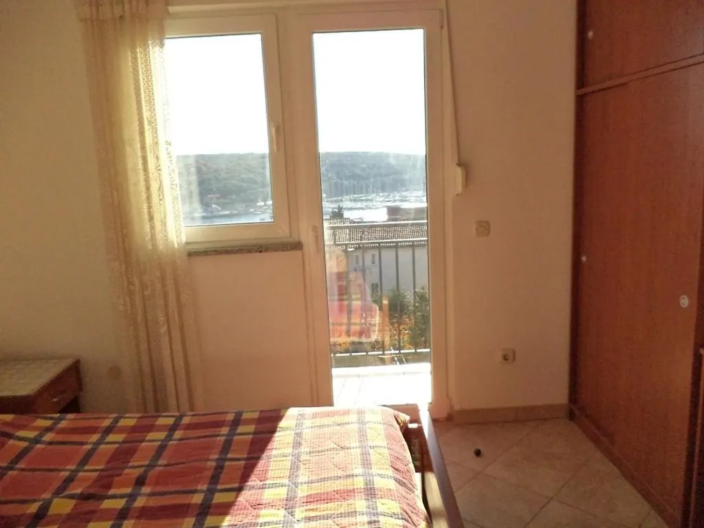 Apartment In Pula With Sea View, Terrace, Air Conditioning, Wifi 633-2